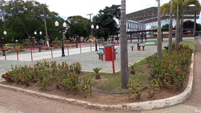 praça da 25